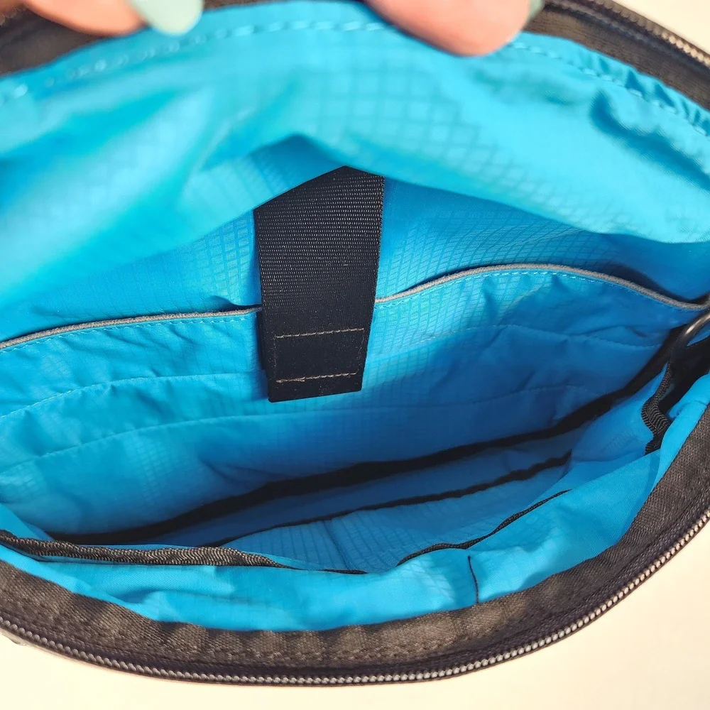 Alpaka Bravo X Sling Bag Grey Marl Crossbody USB Port Travel Messenger Tech